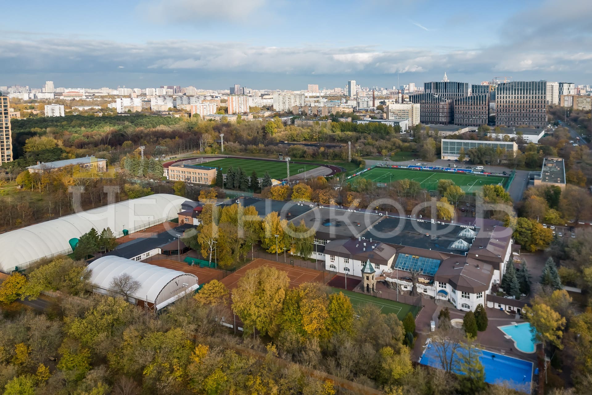 Фитнес-клуб Vitasport Welness рядом с ЖК Берег столицы